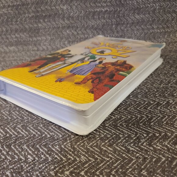 The Wizard of Oz (VHS, 1999, Clam Shell Packaging) - Picture 4 of 8